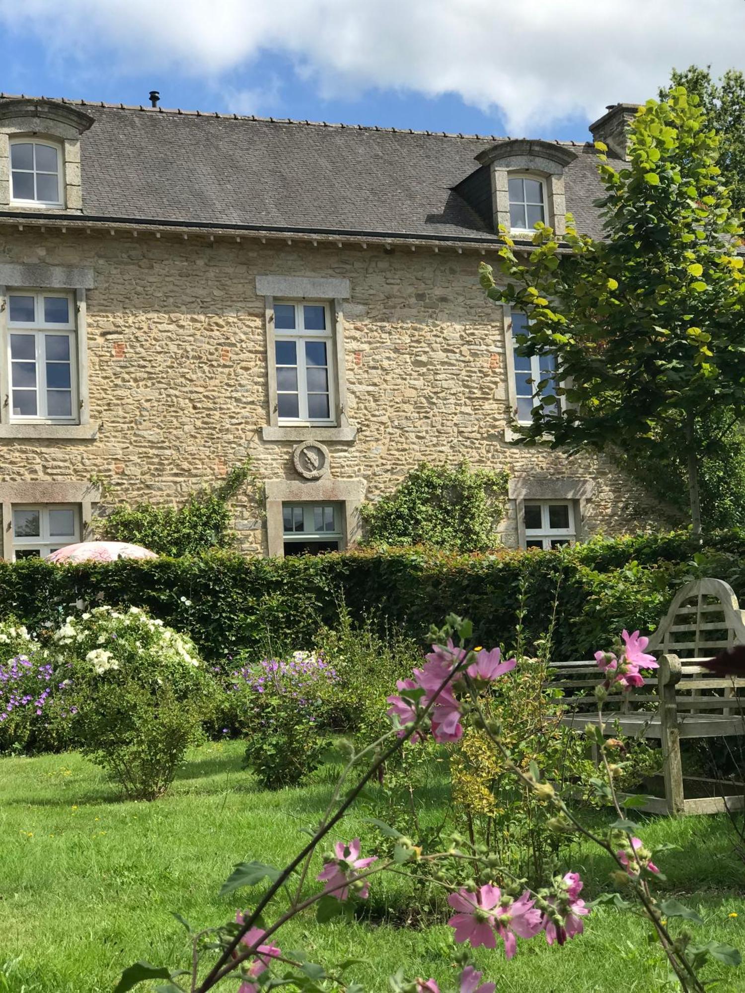 Manoir Saint-Andre,B&B De Charme Theix Bagian luar foto